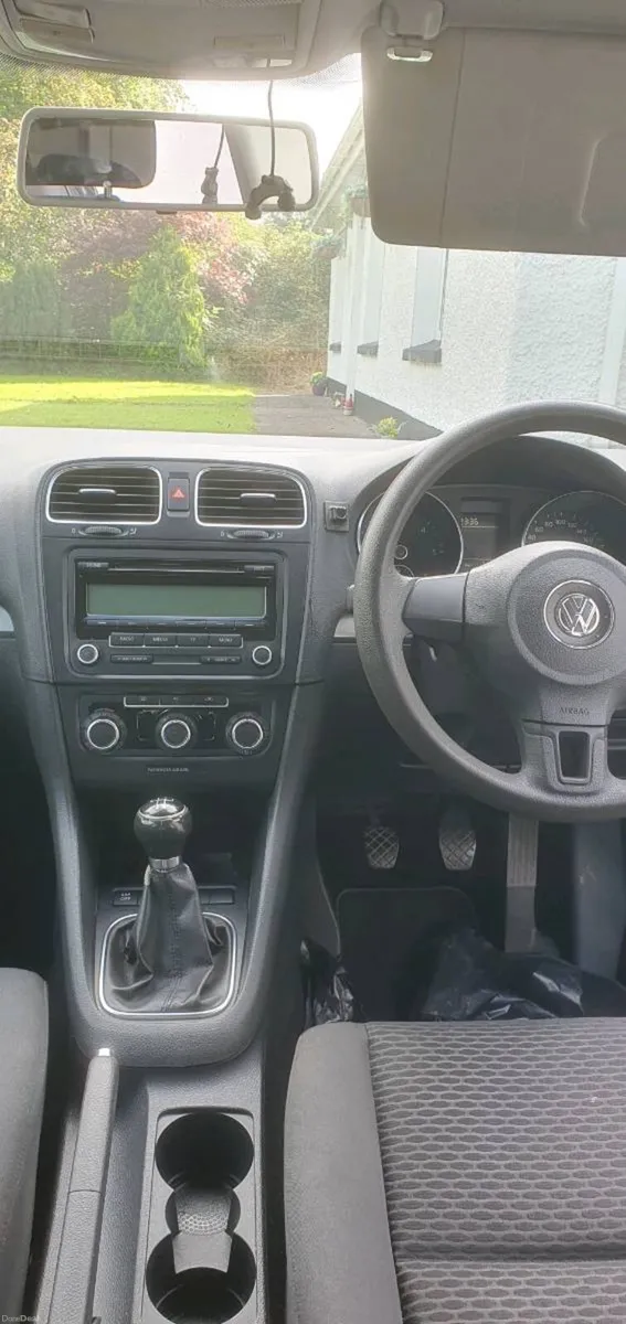 Volkswagen Golf - Image 6