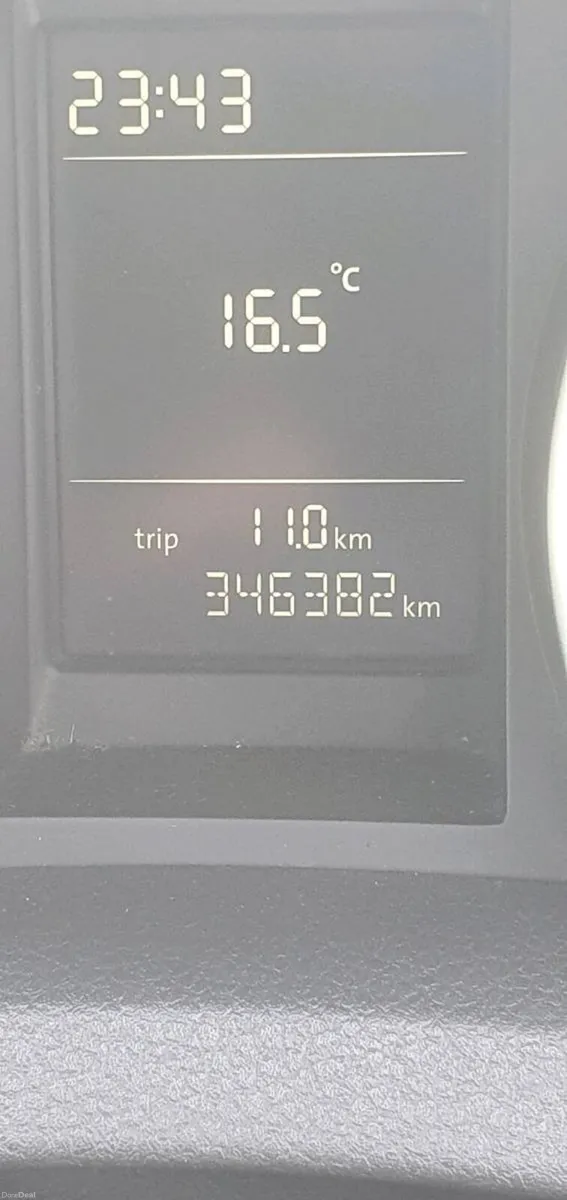 Volkswagen Golf - Image 5