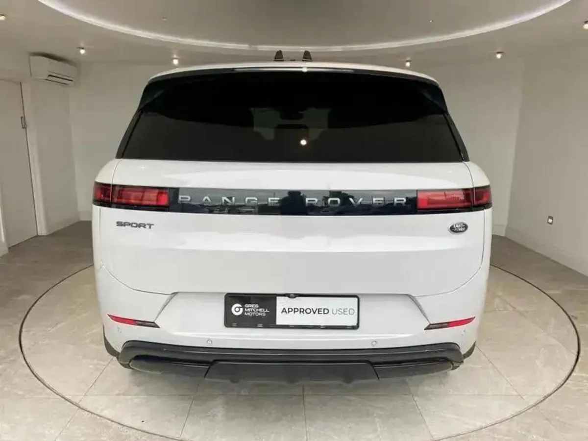 Land Rover Range Rover Sport 3.0 D300 HSE Silver 5 - Image 6