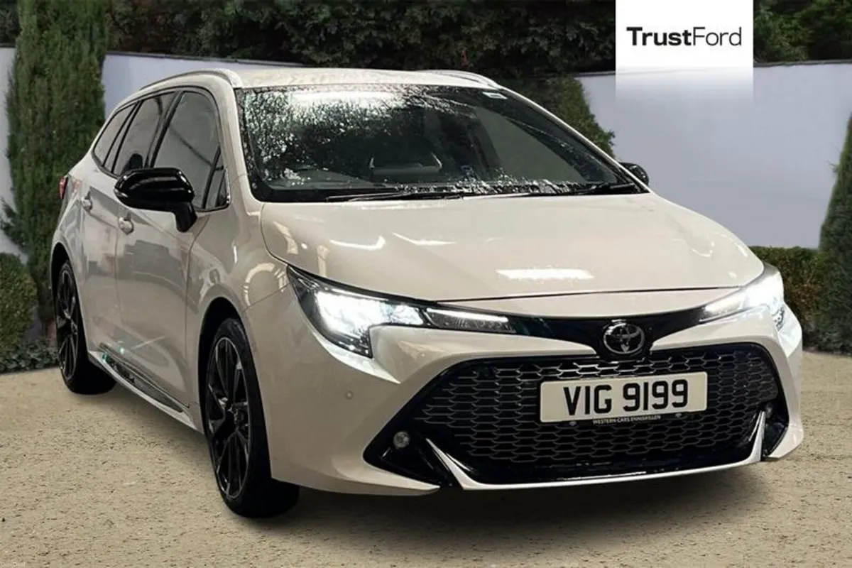 Toyota Corolla 2.0 VVT-i Hybrid GR Sport 5dr CVT - Image 1