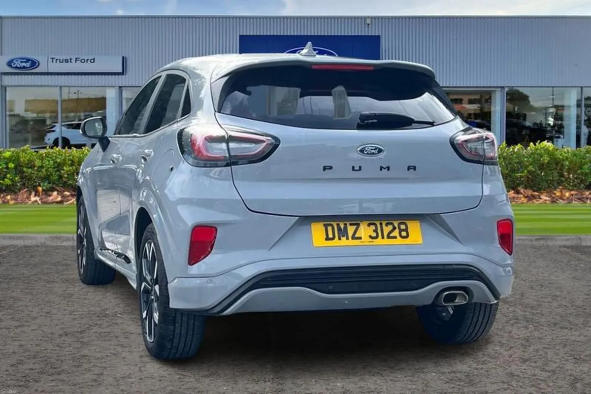 Ford Puma 1.0 EcoBoost Hybrid mHEV ST-Line X 5dr - Image 2