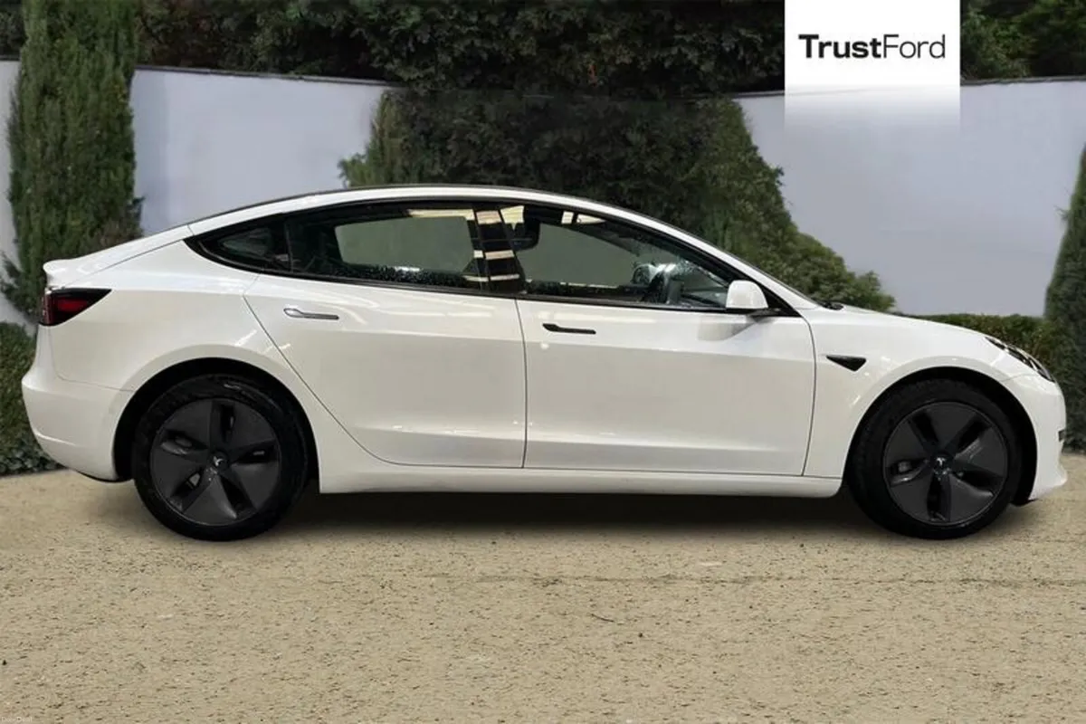 Tesla Model 3 Standard Plus 4dr Auto - Image 3