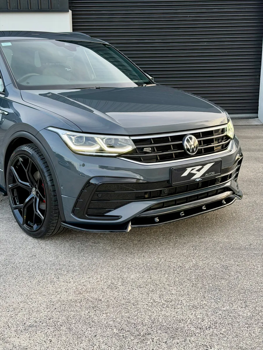 2023 VOLKSWAGEN TIGUAN RLINE BLACK EDITION TOP SPE - Image 5
