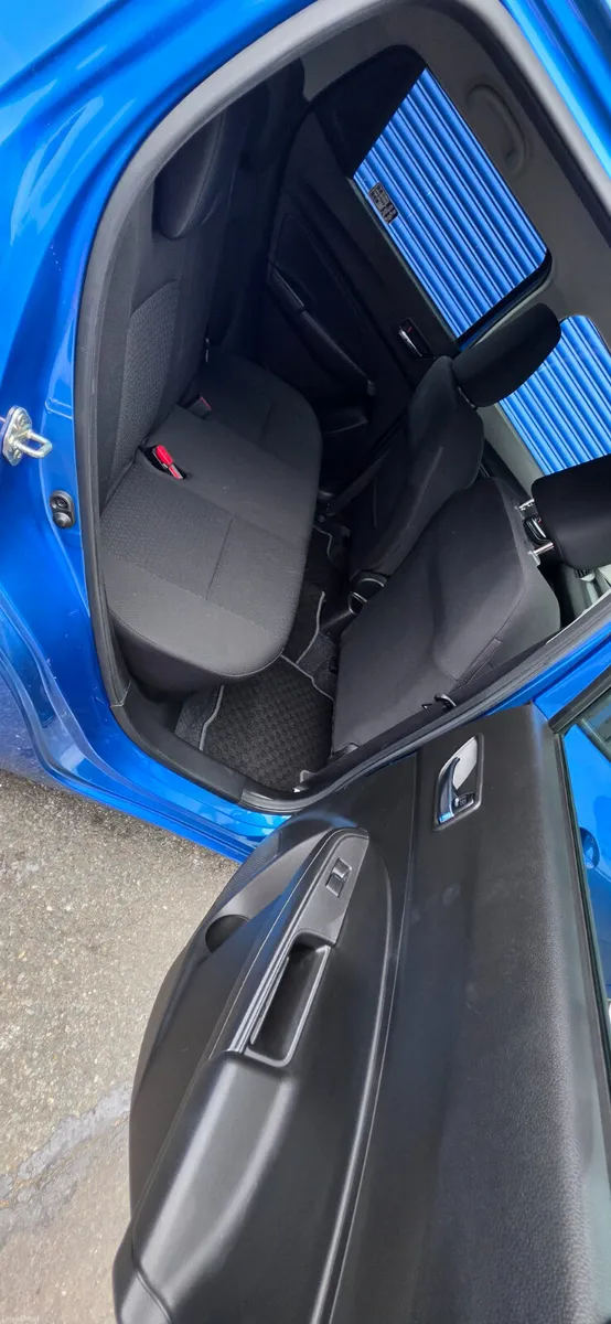 Suzuki Swift Automatic - Image 6