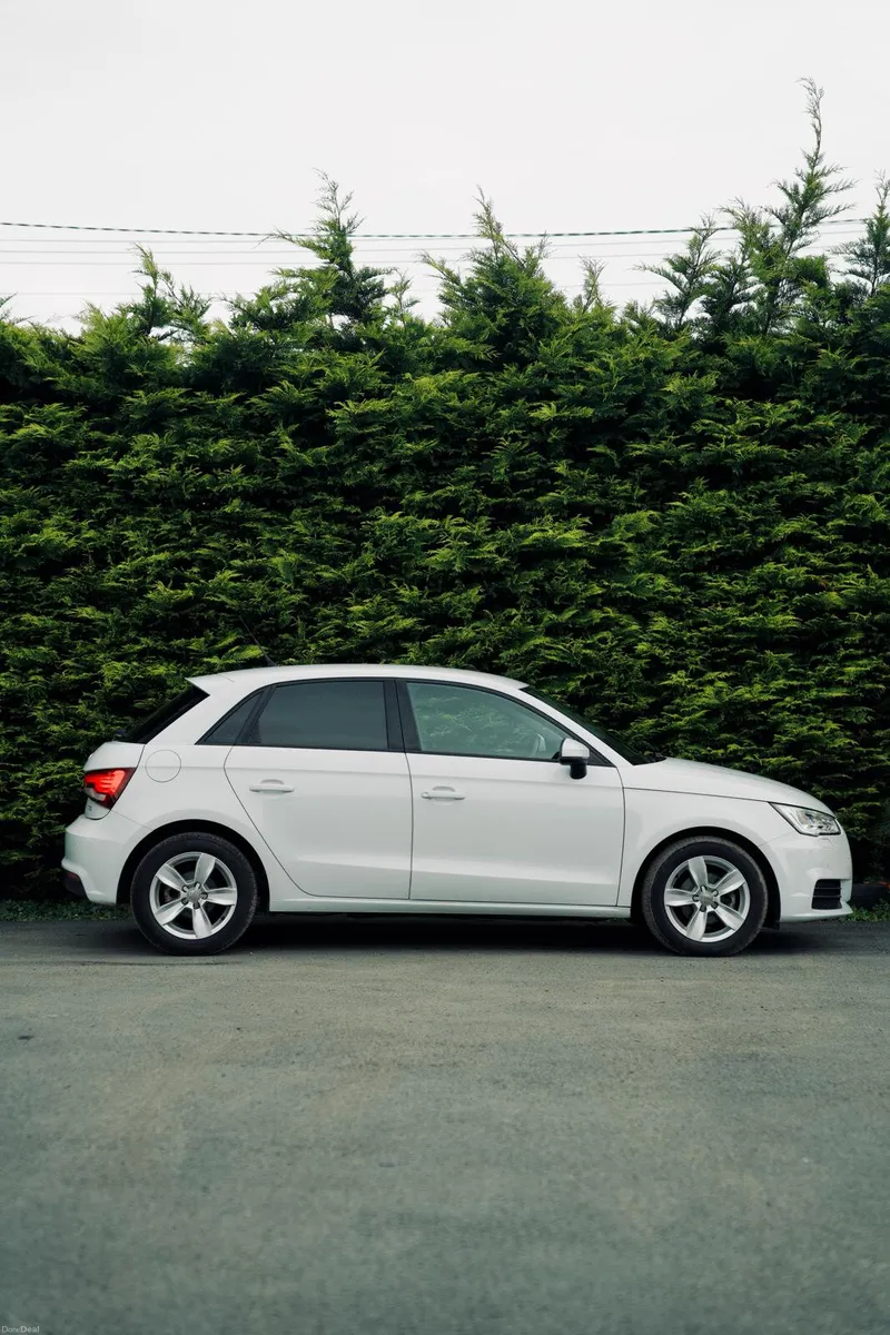 Audi A1 1.0 TFSI Sportback 2017 - Image 5