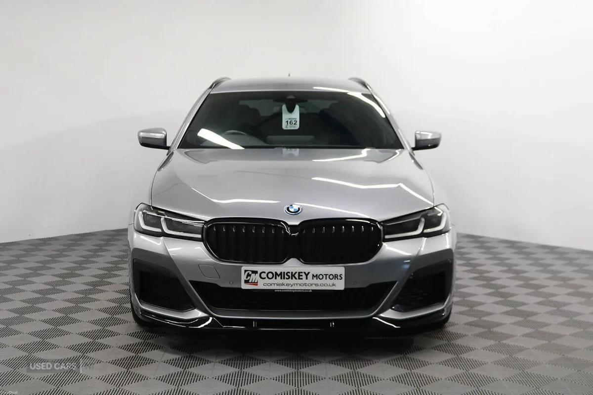 BMW 5-Series 530e M Sport - Image 2