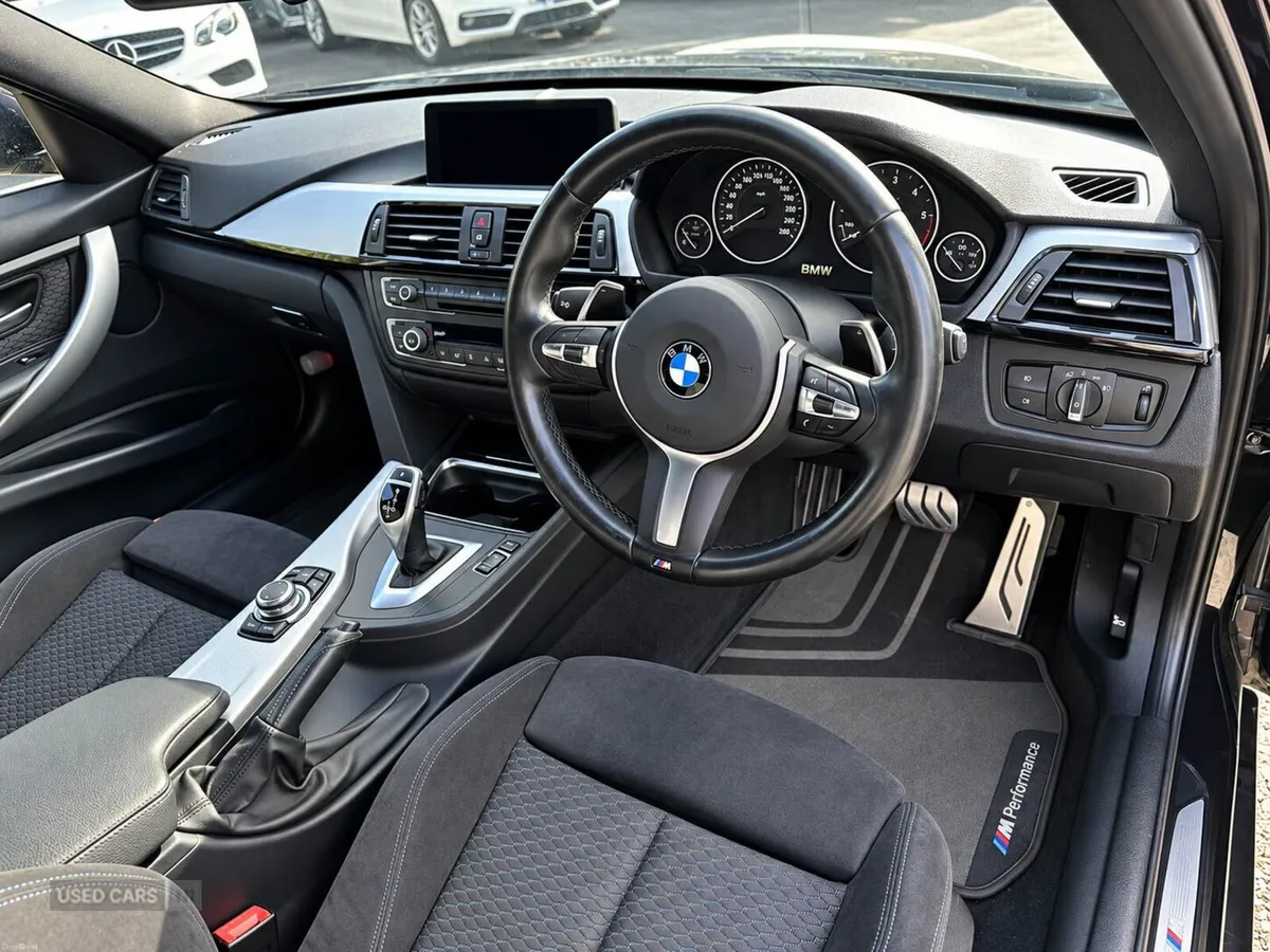 BMW 3-Series 2.0 320d Luxury Auto Euro 5 (s/s) 4dr - Image 5