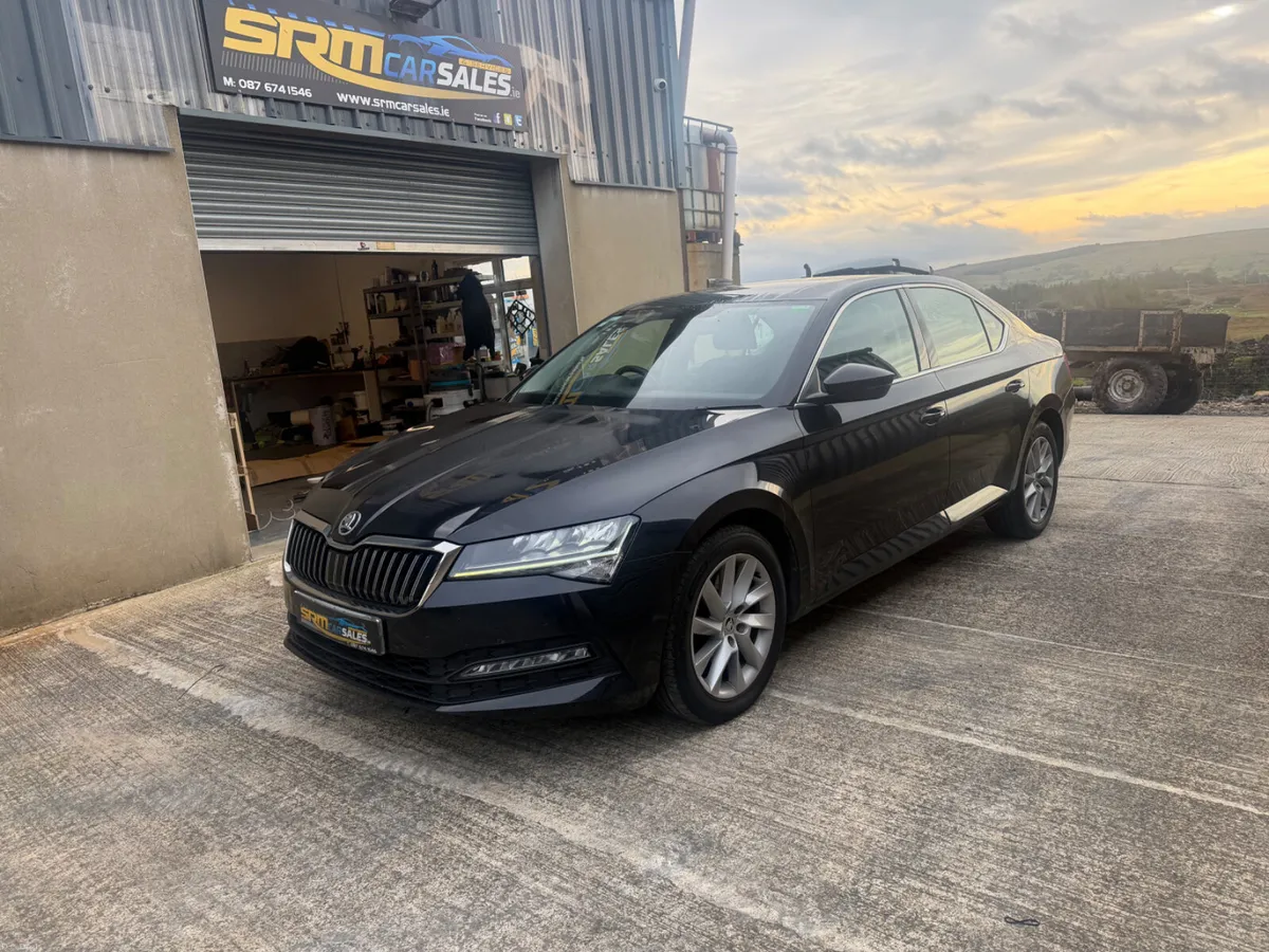 Skoda Superb 2021 - Image 5