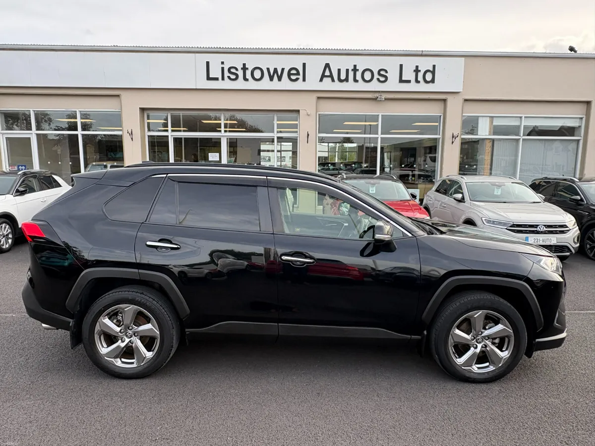 HIGH SPEC *SUNROOF*202 TOYOTA RAV-4 HYBRID  2.5 - Image 1