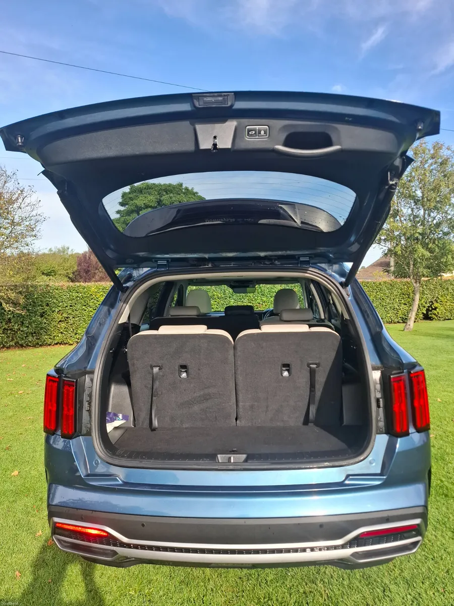 Kia Sorento 2023 - Image 6