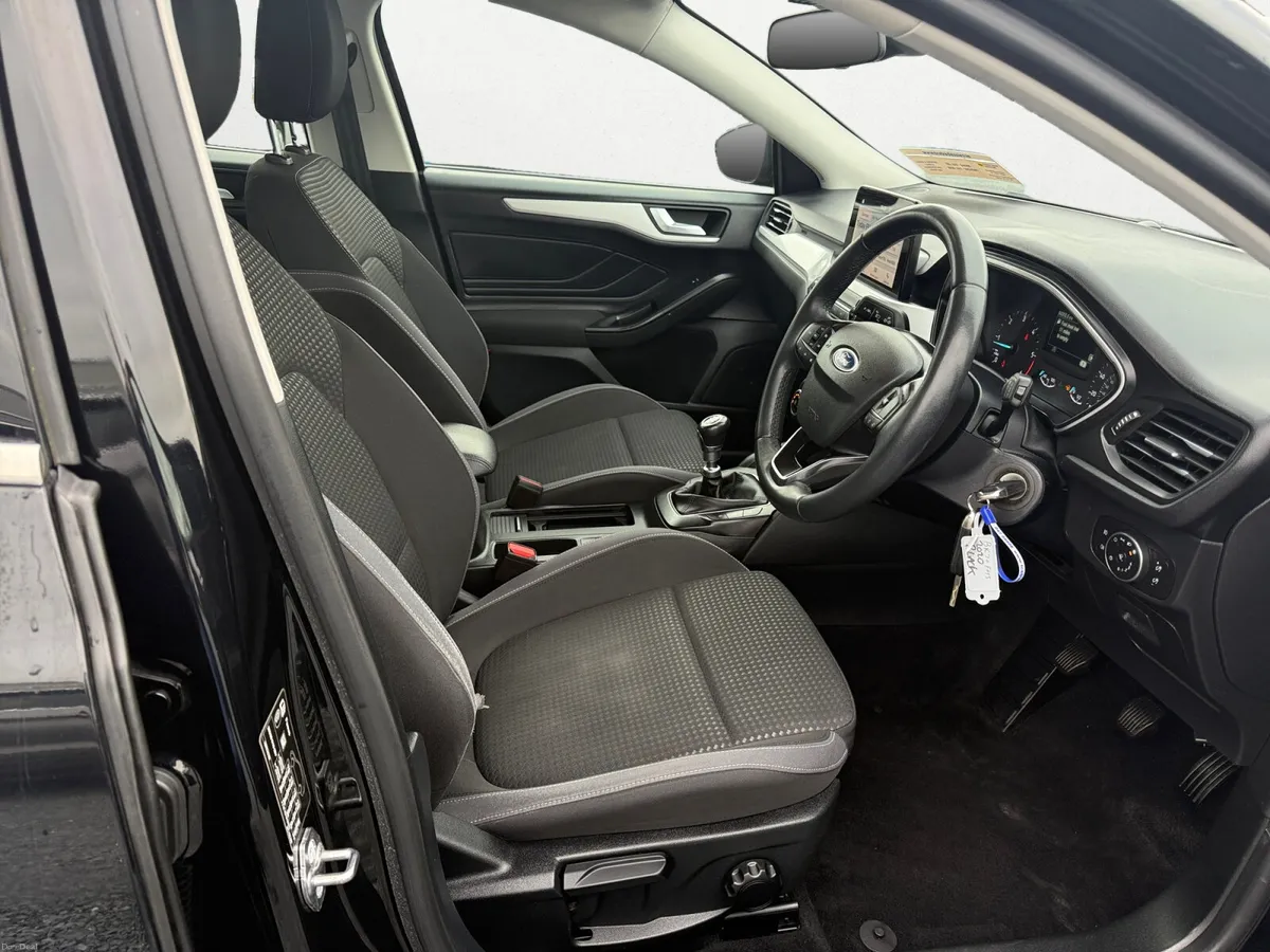 2020 Ford Focus 1.5 TDCI ZETEC 120BHP - Image 5