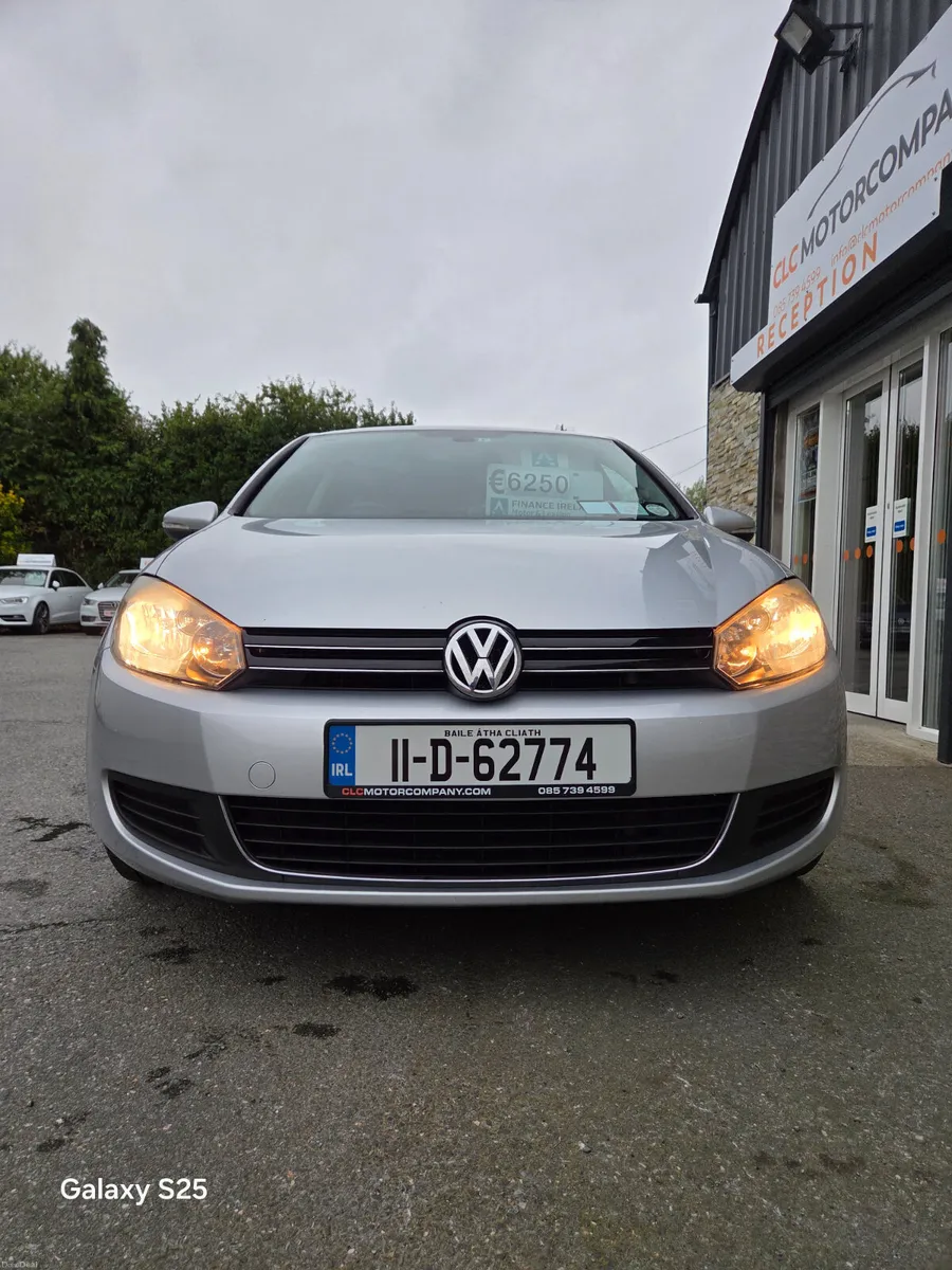 Volkswagen Golf 2011 / 1.2 AUTOMATIC - Image 3