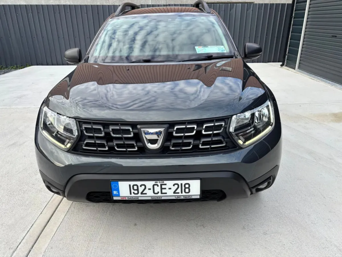 2019 Dacia Duster 1.5 Blue DCI 115 Essential - Image 2