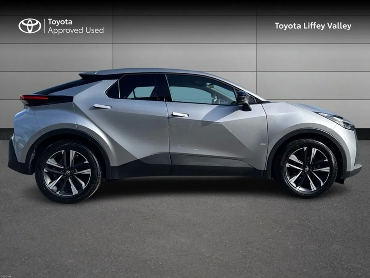 Toyota C-HR C-HR HEV SPORT - Image 3