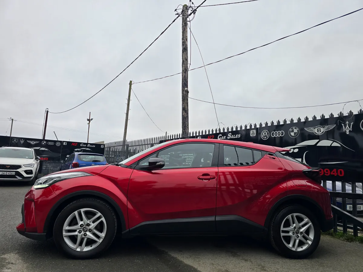 222 Toyota C-HR 1.8 hybrid, LOW MILES, NEW NCT - Image 6