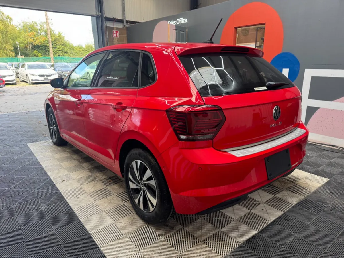 Volkswagen Polo 2021 VOLKSWAGEN POLO TSI COMFORT L - Image 5