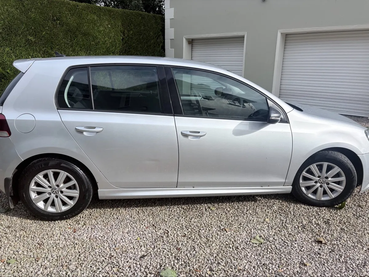 Volkswagen Golf 2012 - Image 5