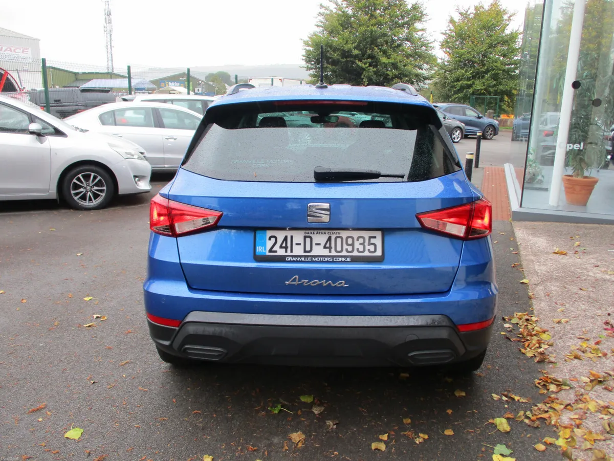 SEAT Arona 1.0 tsi SE +  2024 - Image 6