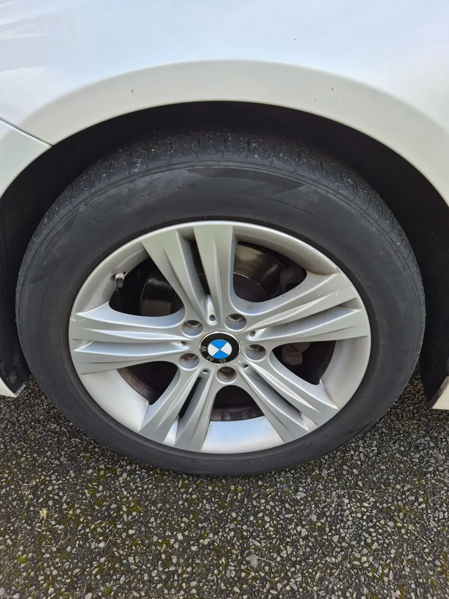 BMW 3-Series 2016 - Image 4