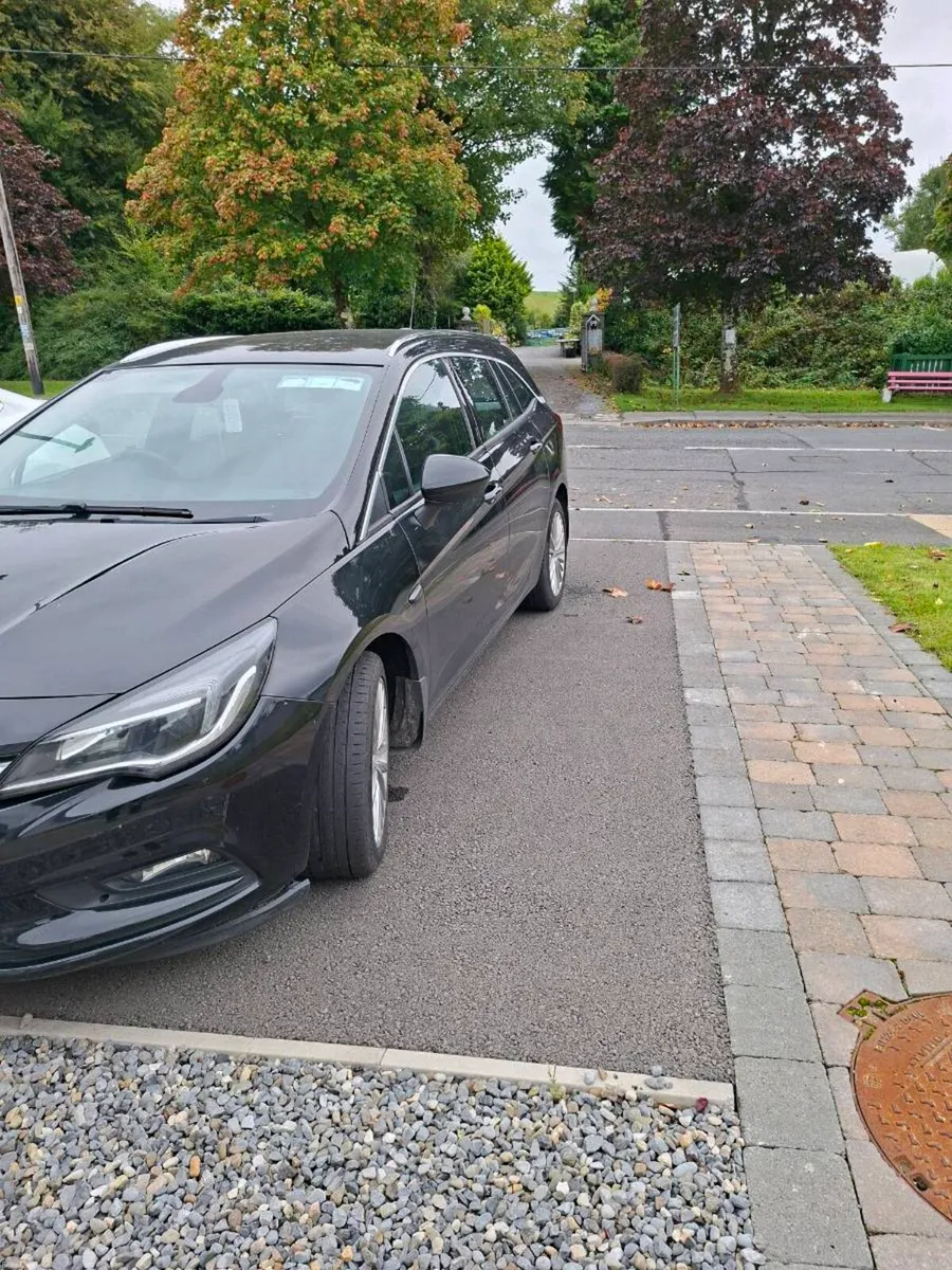 Vauxhall Astra - Image 2