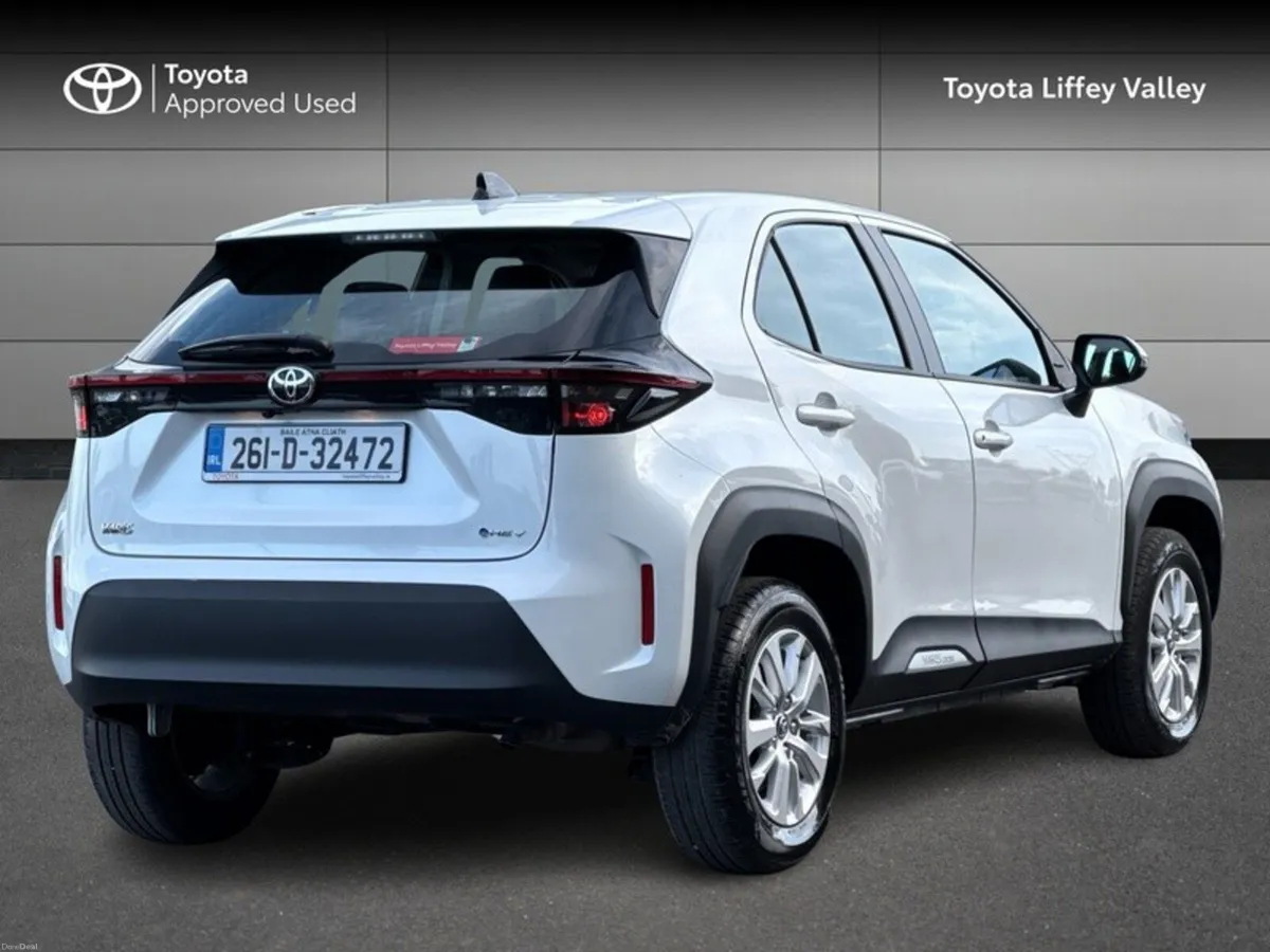 Toyota Yaris Cross YARIS CROSS LUNA - Image 2