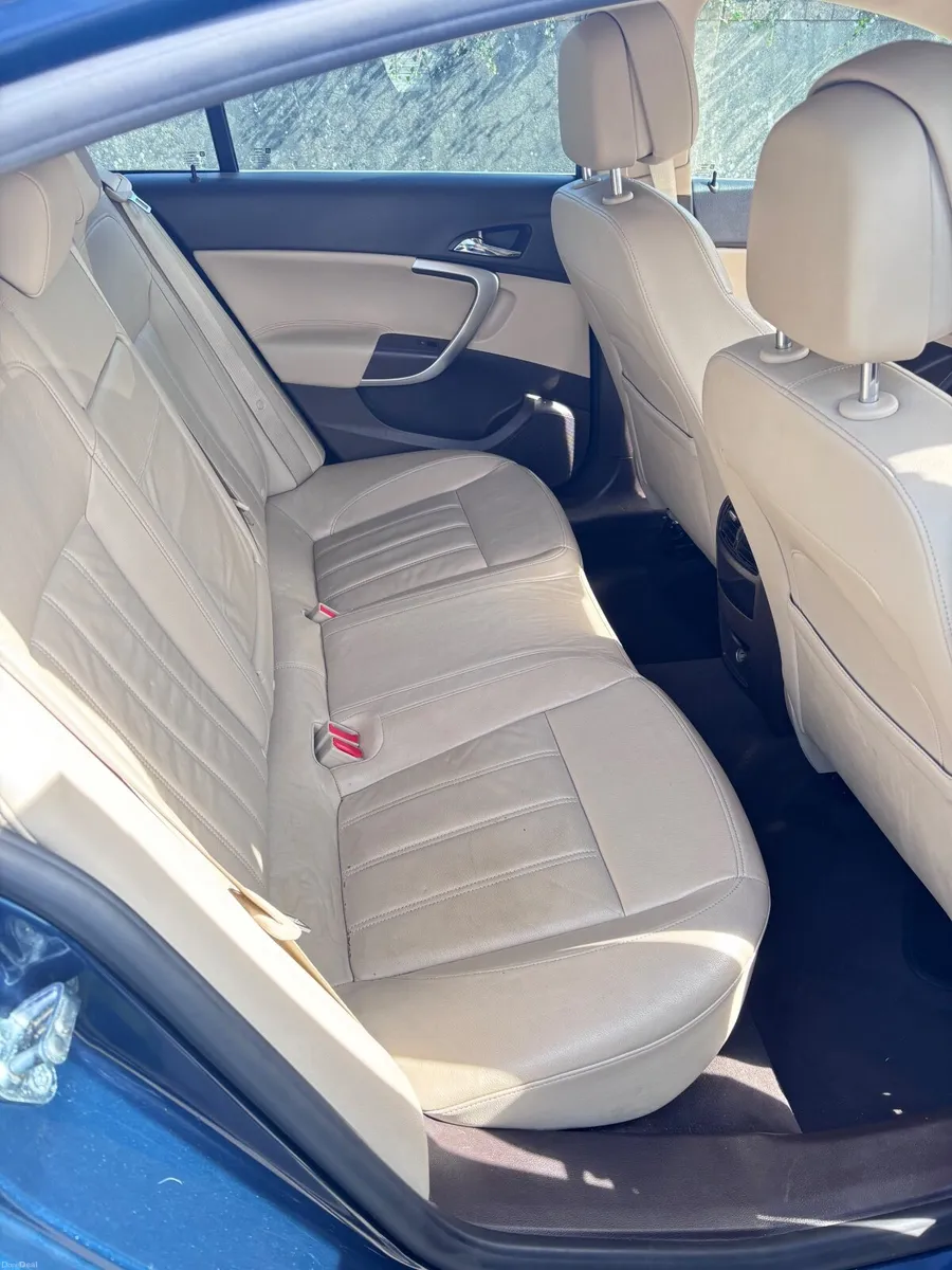 Opel Insignia 2013 - Image 2