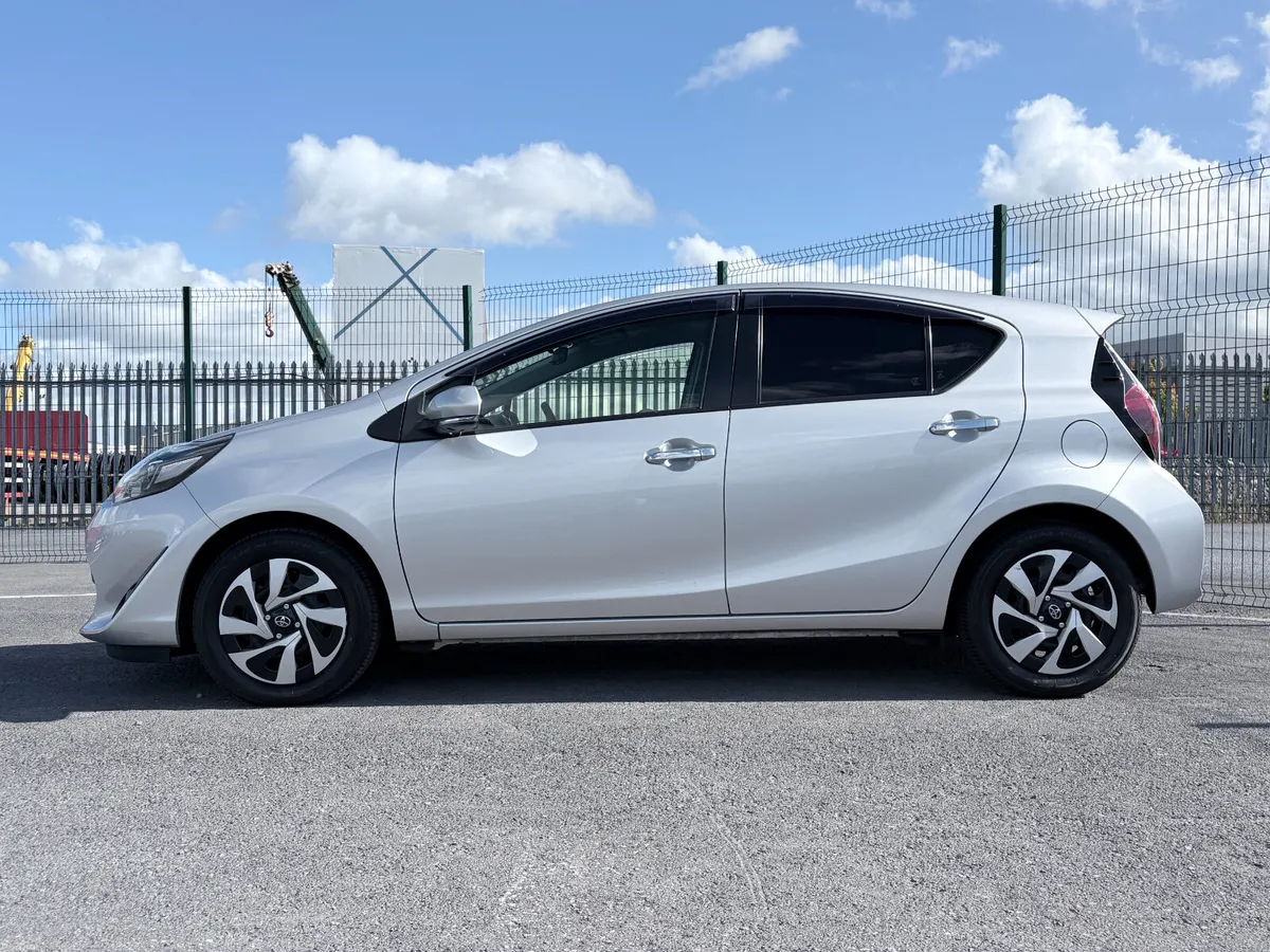 2021 Toyota Aqua Low Mileage - Image 3