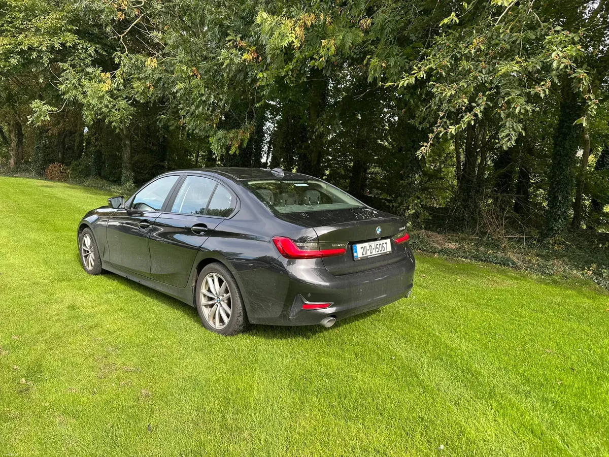 BMW 3-Series Automatic 2021 NCT 02/27 Tax 11/26 - Image 4