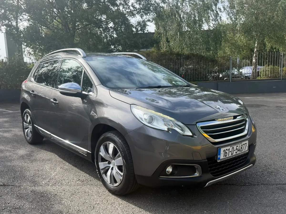 Peugeot 2008 1.2 Puretech Allure - Image 1