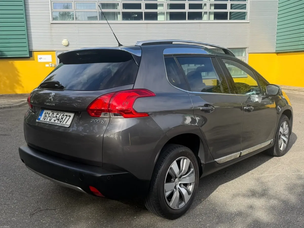 Peugeot 2008 1.2 Puretech Allure - Image 4