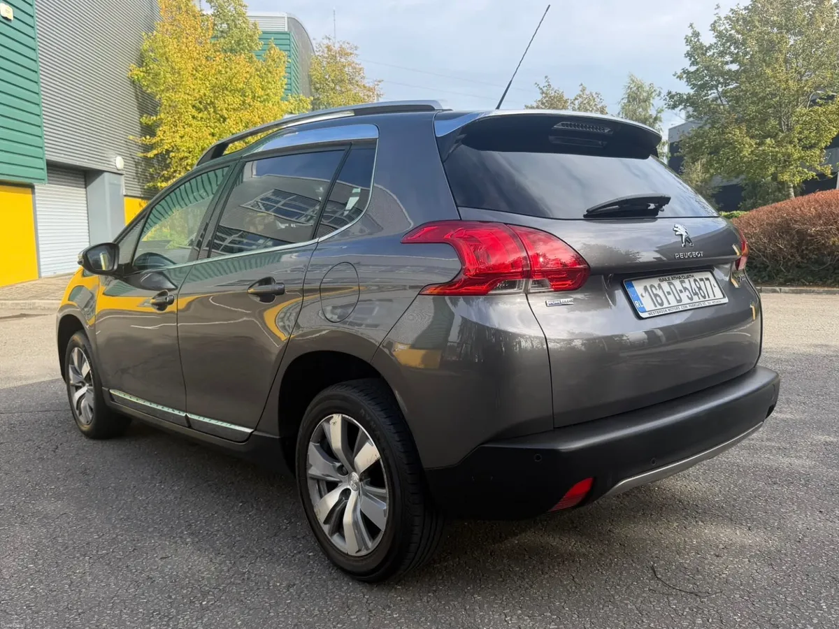 Peugeot 2008 1.2 Puretech Allure - Image 6