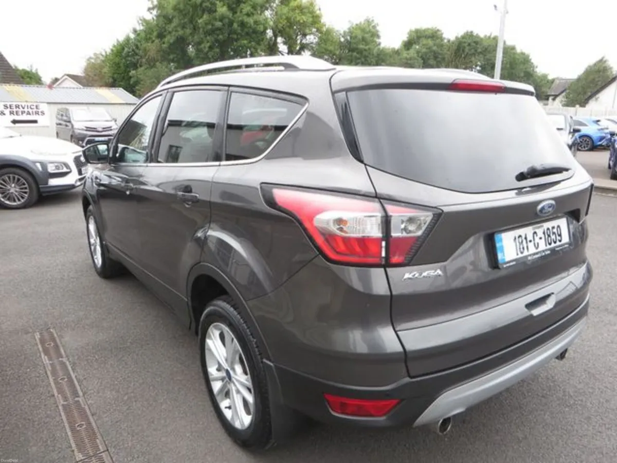 Ford Kuga Titanium 1.5 TDCI 120PS FWD 4D - Image 5