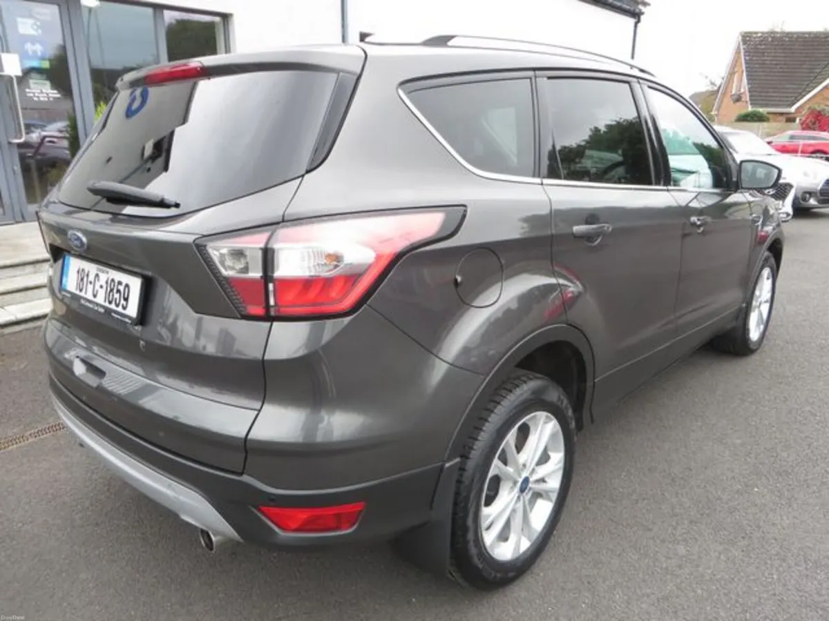 Ford Kuga Titanium 1.5 TDCI 120PS FWD 4D - Image 3