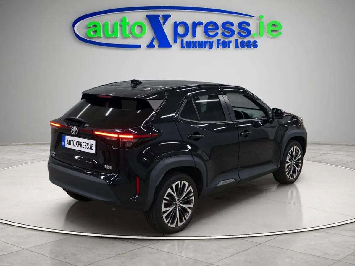 Toyota Yaris Cross 1.5 HYBRID Z, 360° Camera, Low - Image 6