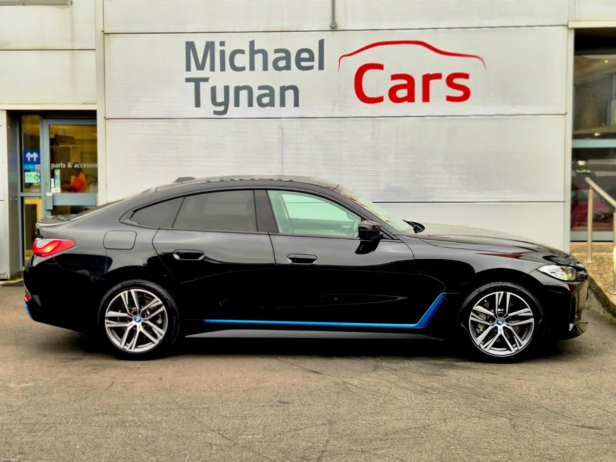 2024 BMW i4 Sport eDrive35 (285bhp) Tech Pack - Image 6