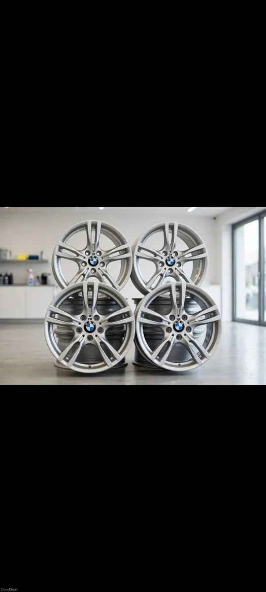 4 bmw alloys next to new (520,320,420) - Image 1