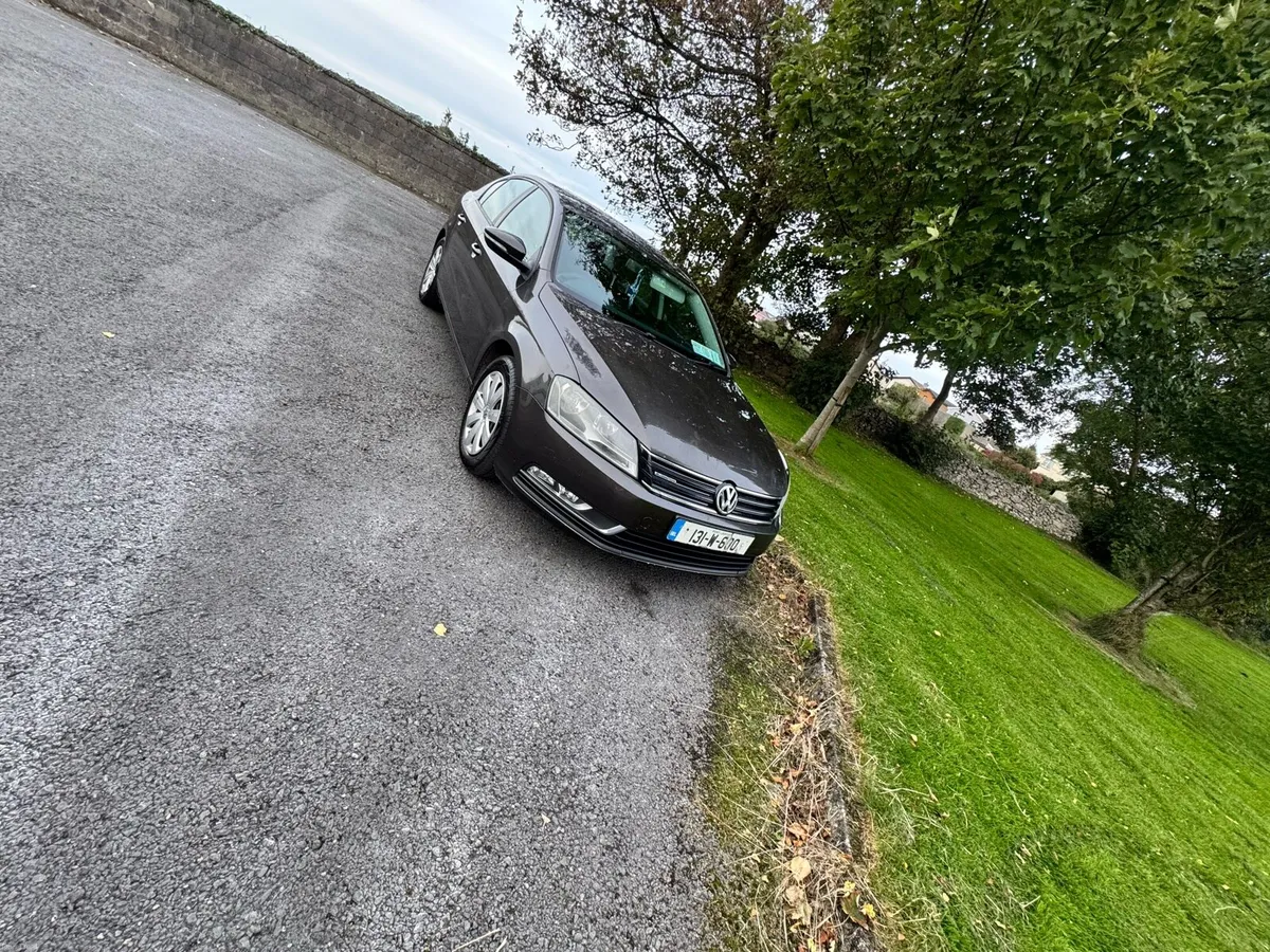 Low kms 131 Passat High-Line 1.6D nct 7/27 &tax - Image 5