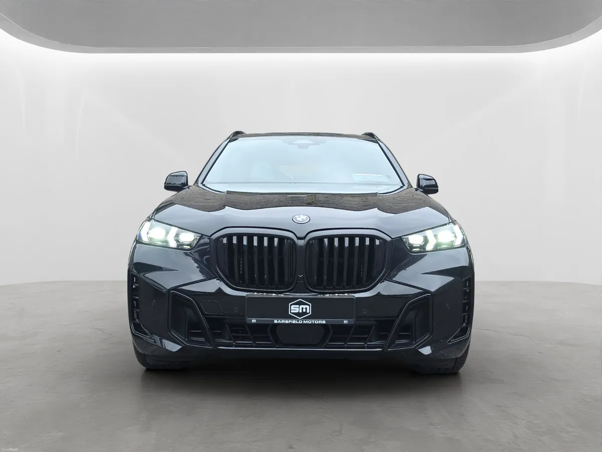2026 BMW X5 50E M-SPORT AUTO.HUGE SPEC. - Image 2
