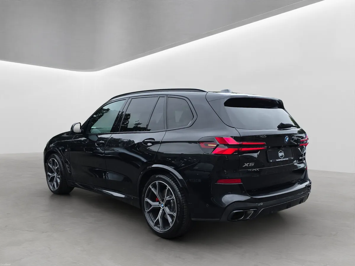 2026 BMW X5 50E M-SPORT AUTO.HUGE SPEC. - Image 5