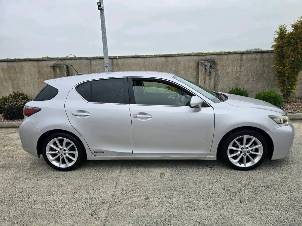 Lexus CT 200 Automatic Petrol Hybrid - Image 1