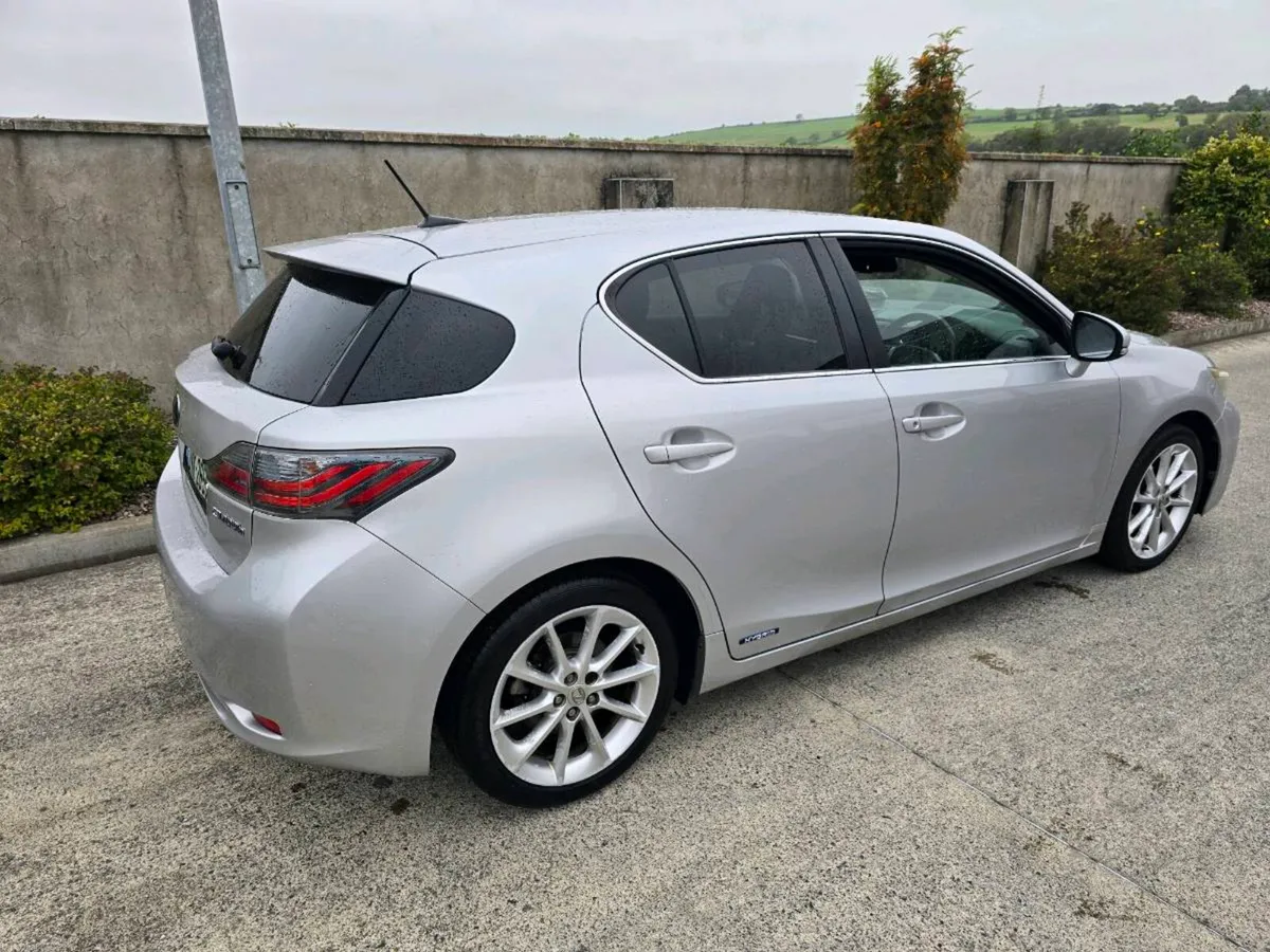 Lexus CT 200 Automatic Petrol Hybrid - Image 4