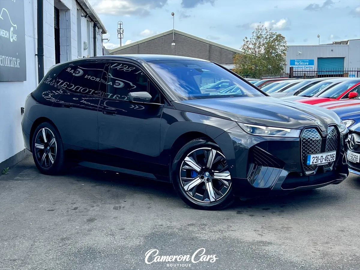 BMW iX 40 MSPORT LUXURY MOBILITY EV 326hp - Image 3