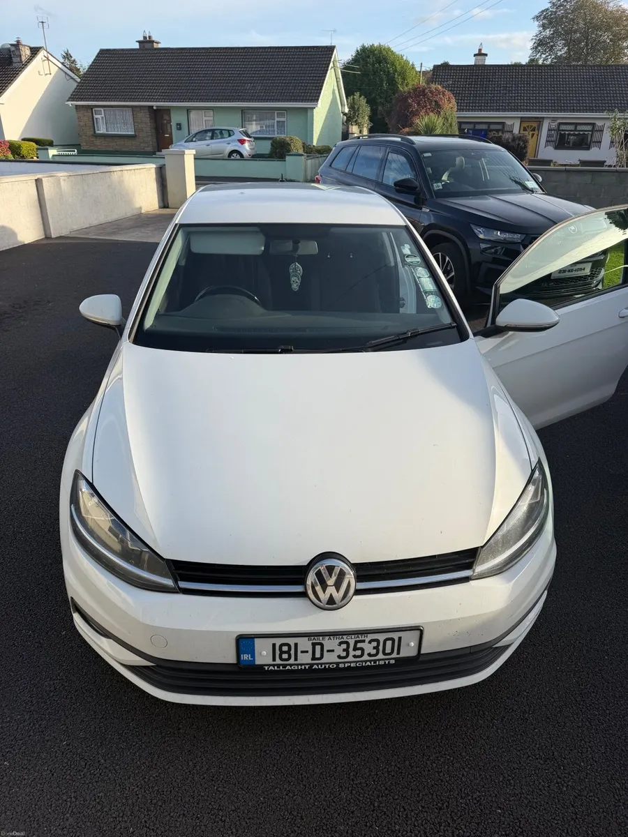 Volkswagen Golf 2018 - Image 2