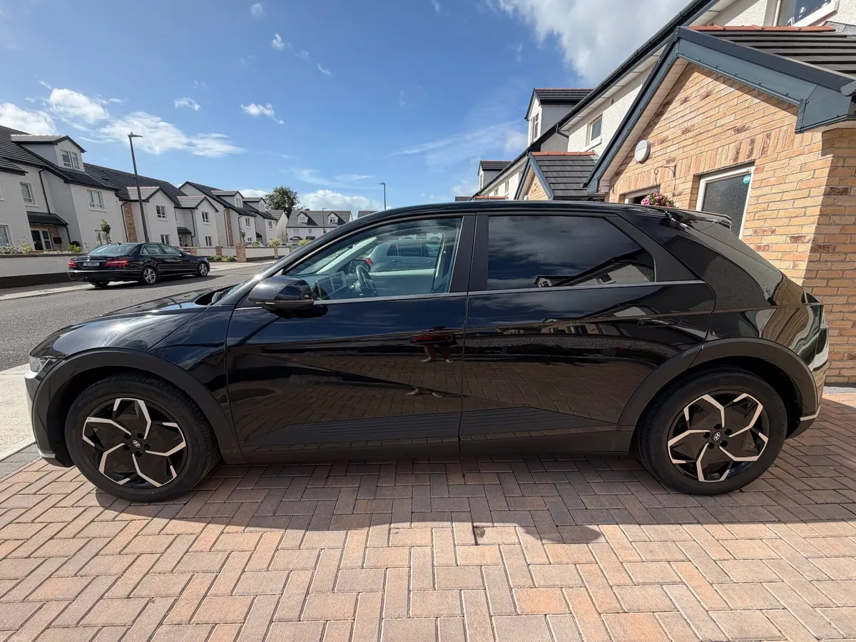 Hyundai IONIQ 5 2023 - Image 2