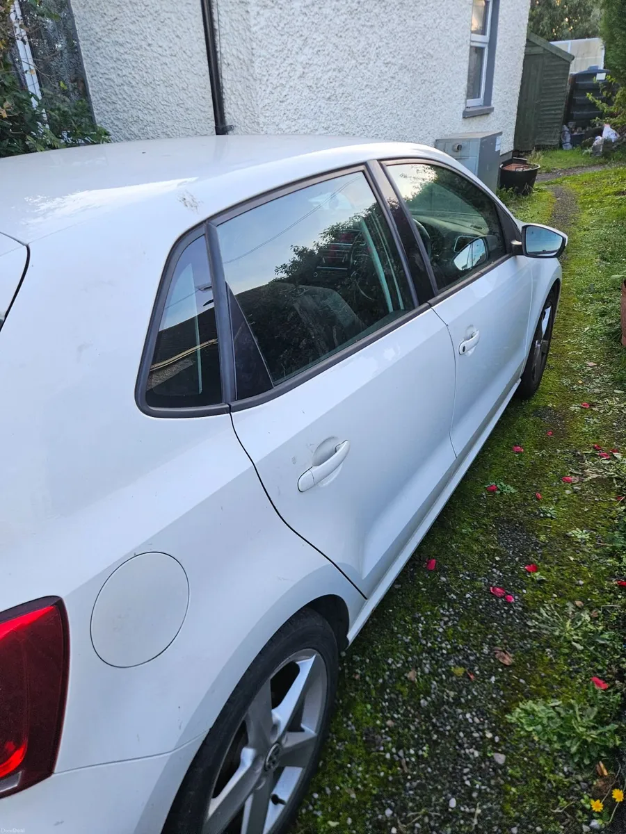Volkswagen Polo 2012 - Image 3