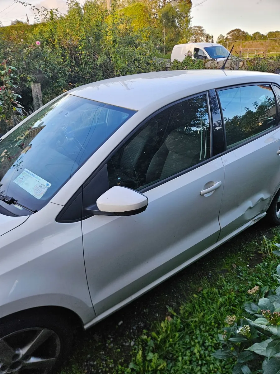 Volkswagen Polo 2012 - Image 4