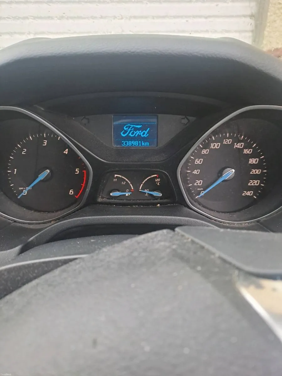 Ford focus - Image 6