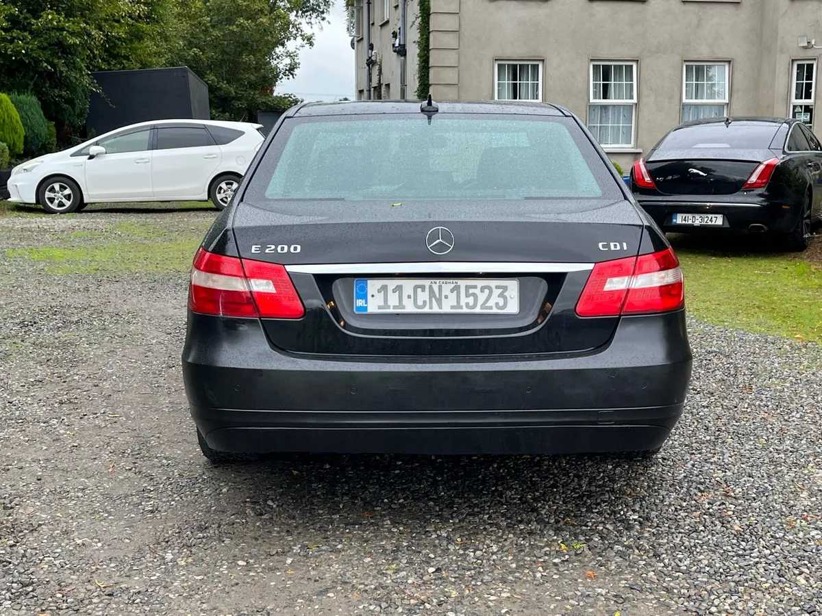 Mercedes E class - Image 5