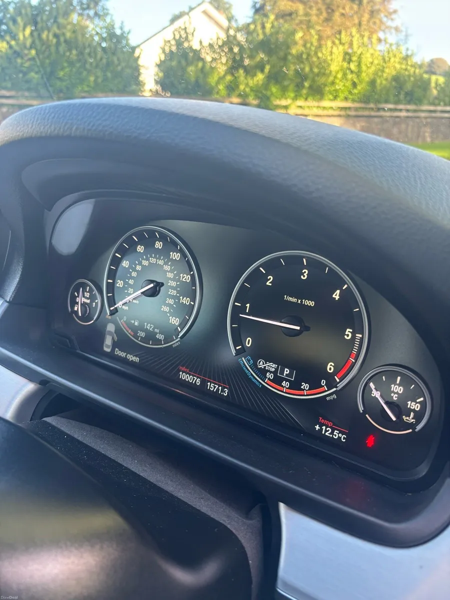 BMW 520d - Image 6