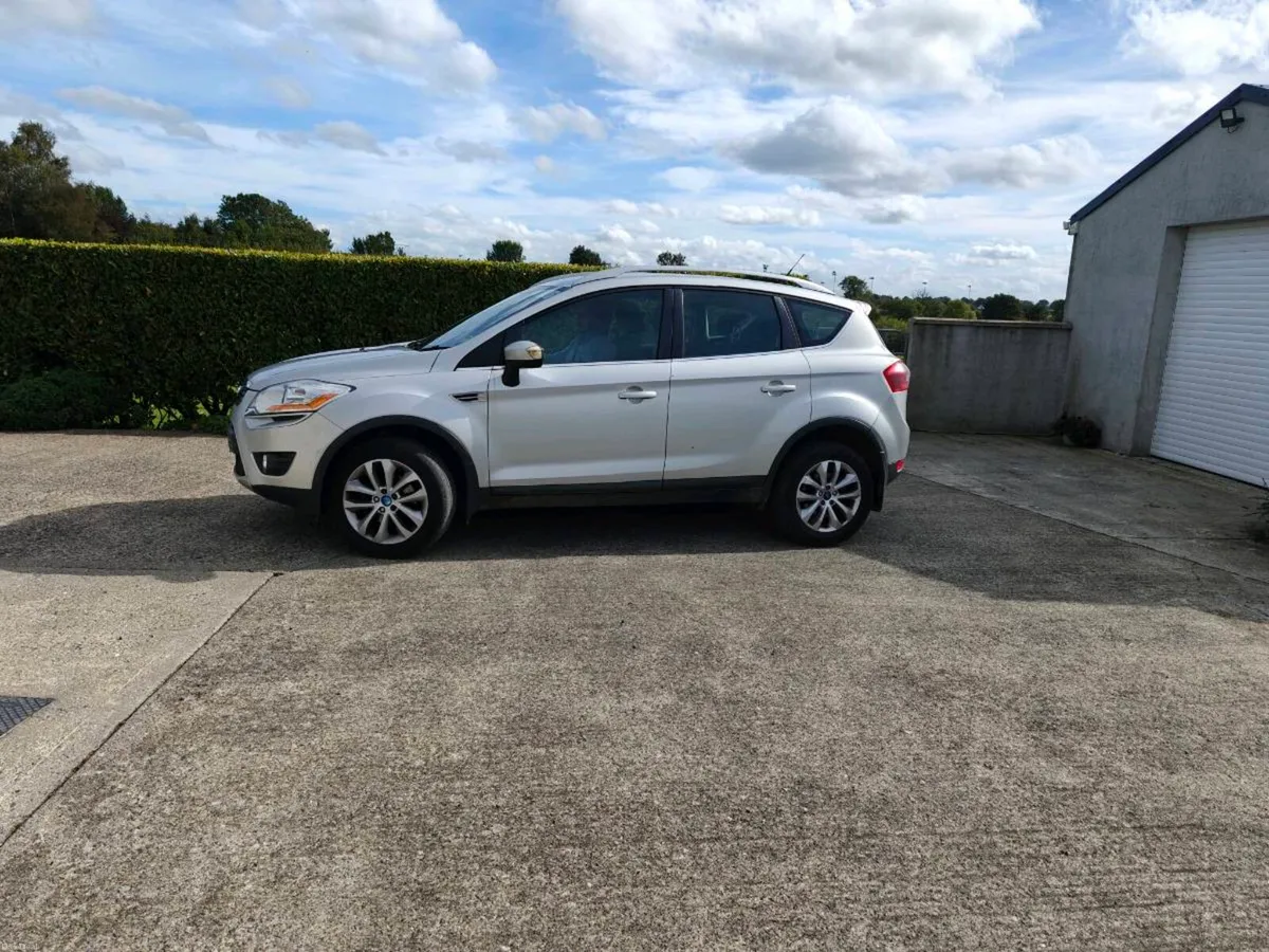 Car - Image 1